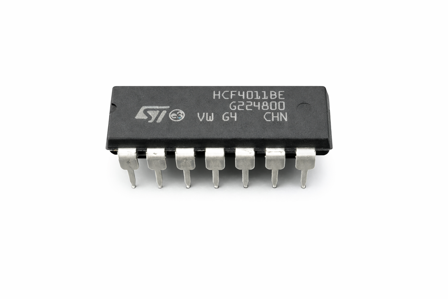40110 Buy CD4011 Logic Dip IC (ST) - Trusted Electronics Supplier India